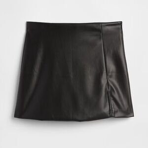 Vegan-Leather Mini Skirt Black Faux Leather